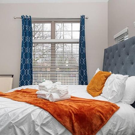 Chic Uptown Unit With Gym, Pool Lägenhet Charlotte Exteriör bild